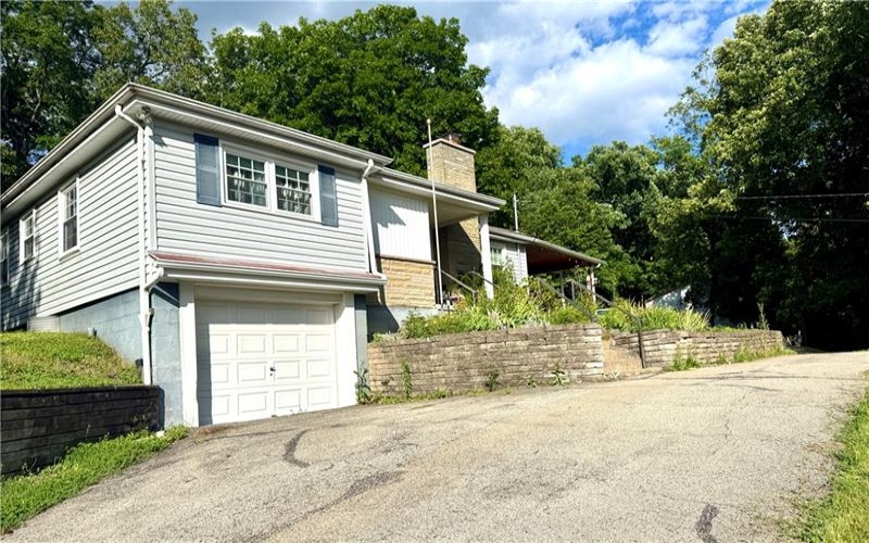 3367 Milligantown Road, New Kensington, 15068, 3 Bedrooms Bedrooms, 6 Rooms Rooms,2.1 BathroomsBathrooms,Residential,For Sale,Milligantown Road,1762175