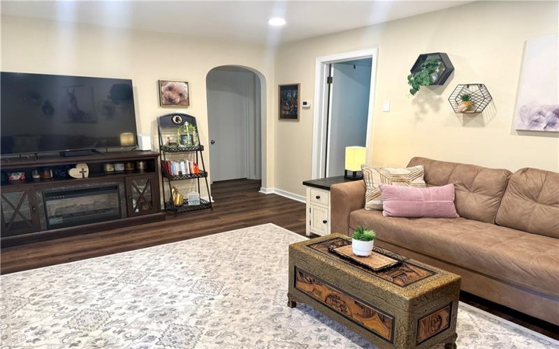 3367 Milligantown Road, New Kensington, 15068, 3 Bedrooms Bedrooms, 6 Rooms Rooms,2.1 BathroomsBathrooms,Residential,For Sale,Milligantown Road,1762175