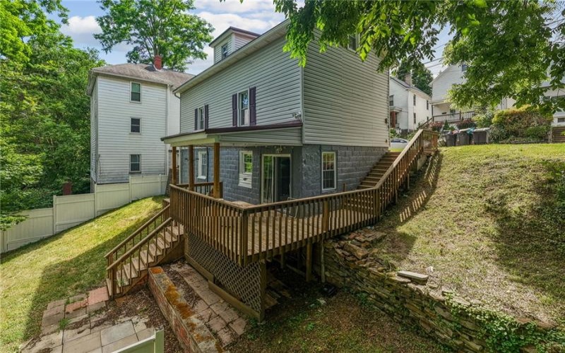 745 Sidney St, Greensburg, 15601, 2 Bedrooms Bedrooms, ,2 BathroomsBathrooms,Residential,For Sale,Sidney St,1760233