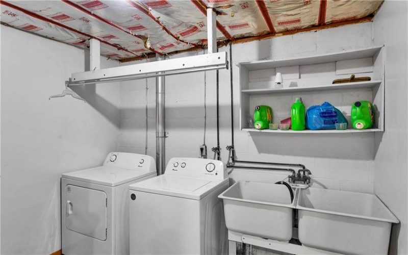 616 Woodburn Lane, Greensburg, 15601, ,Multi-unit,For Sale,Woodburn Lane,1762013