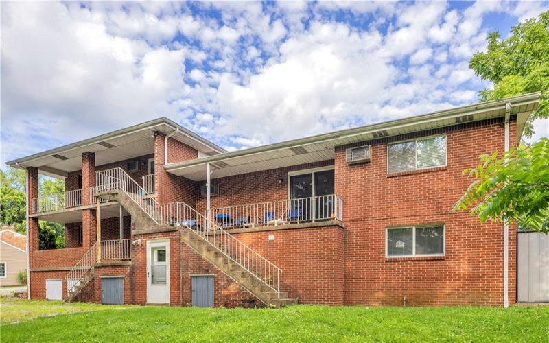 616 Woodburn Lane, Greensburg, 15601, ,Multi-unit,For Sale,Woodburn Lane,1762013