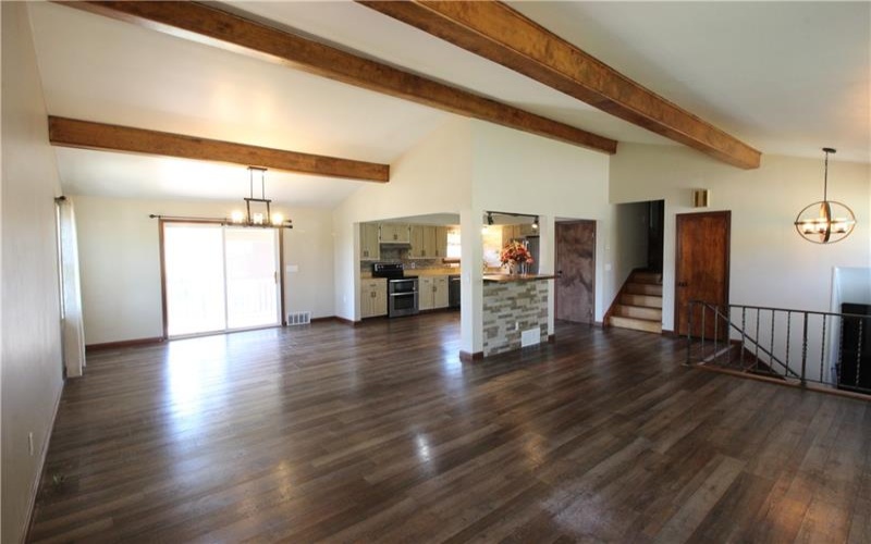 100 Nassau St, Uniontown, 15401, 3 Bedrooms Bedrooms, ,2.1 BathroomsBathrooms,Residential,For Sale,Nassau St,1762134