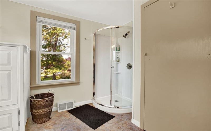 575 Stoystown Rd, Somerset, 15501, 2 Bedrooms Bedrooms, ,1 BathroomBathrooms,Residential,For Sale,Stoystown Rd,1762215