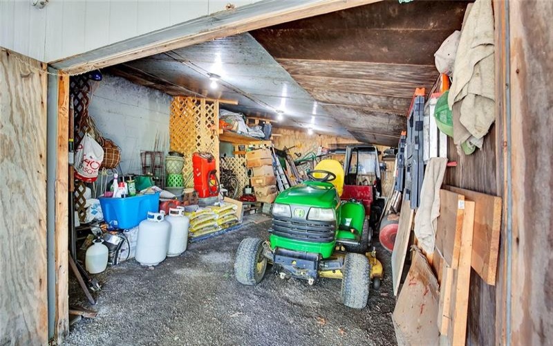 575 Stoystown Rd, Somerset, 15501, 2 Bedrooms Bedrooms, ,1 BathroomBathrooms,Residential,For Sale,Stoystown Rd,1762215