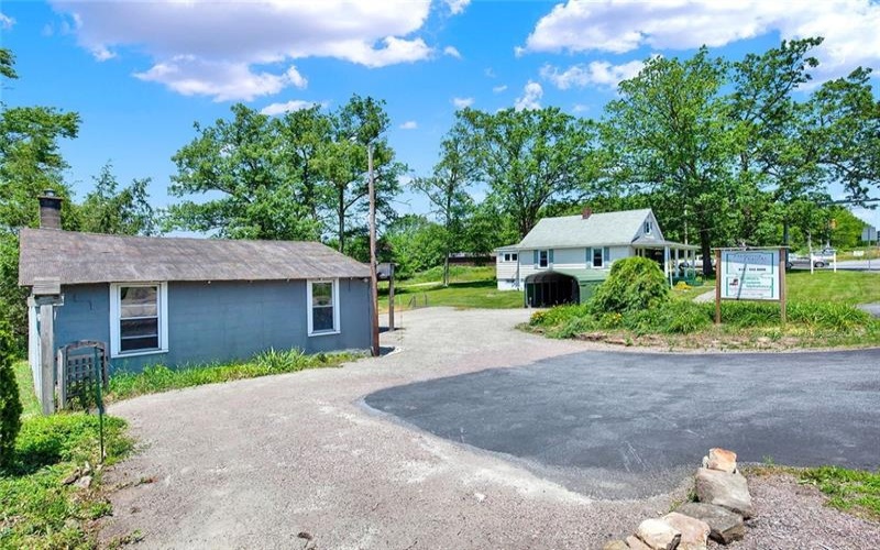 575 Stoystown Rd, Somerset, 15501, 2 Bedrooms Bedrooms, ,1 BathroomBathrooms,Residential,For Sale,Stoystown Rd,1762215