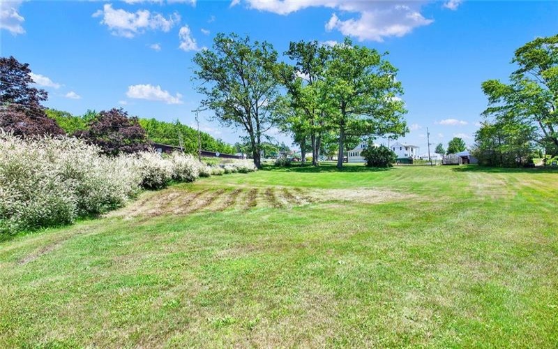 575 Stoystown Rd, Somerset, 15501, 2 Bedrooms Bedrooms, ,1 BathroomBathrooms,Residential,For Sale,Stoystown Rd,1762215
