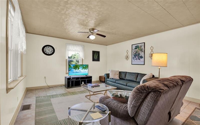 575 Stoystown Rd, Somerset, 15501, 2 Bedrooms Bedrooms, ,1 BathroomBathrooms,Residential,For Sale,Stoystown Rd,1762215