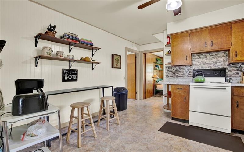 575 Stoystown Rd, Somerset, 15501, 2 Bedrooms Bedrooms, ,1 BathroomBathrooms,Residential,For Sale,Stoystown Rd,1762215