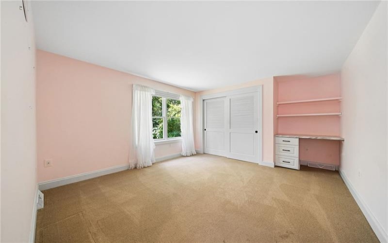 260 CHERRY LANE, IRWIN, 15642, 5 Bedrooms Bedrooms, 11 Rooms Rooms,3.1 BathroomsBathrooms,Residential,For Sale,CHERRY LANE,1762261