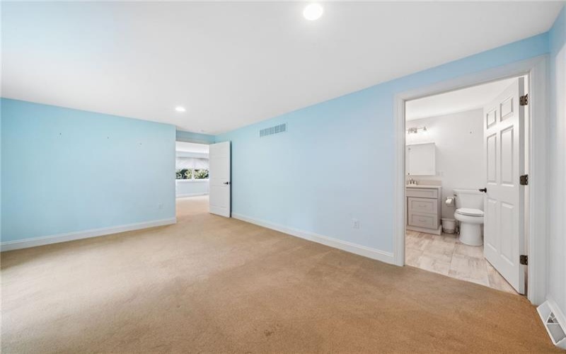 260 CHERRY LANE, IRWIN, 15642, 5 Bedrooms Bedrooms, 11 Rooms Rooms,3.1 BathroomsBathrooms,Residential,For Sale,CHERRY LANE,1762261