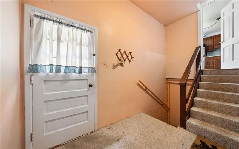 260 CHERRY LANE, IRWIN, 15642, 5 Bedrooms Bedrooms, 11 Rooms Rooms,3.1 BathroomsBathrooms,Residential,For Sale,CHERRY LANE,1762261