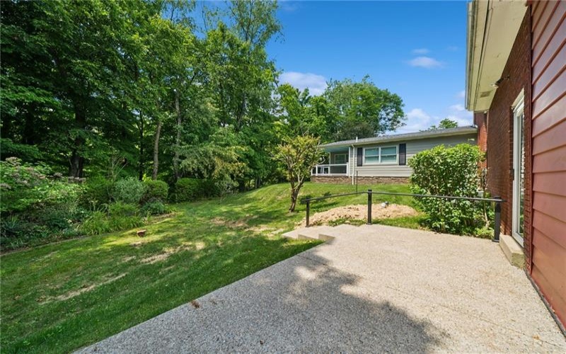 260 CHERRY LANE, IRWIN, 15642, 5 Bedrooms Bedrooms, 11 Rooms Rooms,3.1 BathroomsBathrooms,Residential,For Sale,CHERRY LANE,1762261