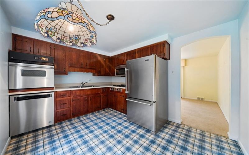 260 CHERRY LANE, IRWIN, 15642, 5 Bedrooms Bedrooms, 11 Rooms Rooms,3.1 BathroomsBathrooms,Residential,For Sale,CHERRY LANE,1762261