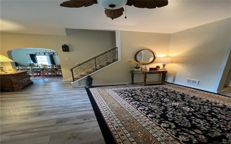 1030 Scott Avenue, Jeannette, 15644, 4 Bedrooms Bedrooms, 10 Rooms Rooms,3 BathroomsBathrooms,Residential,For Sale,Scott Avenue,1762304