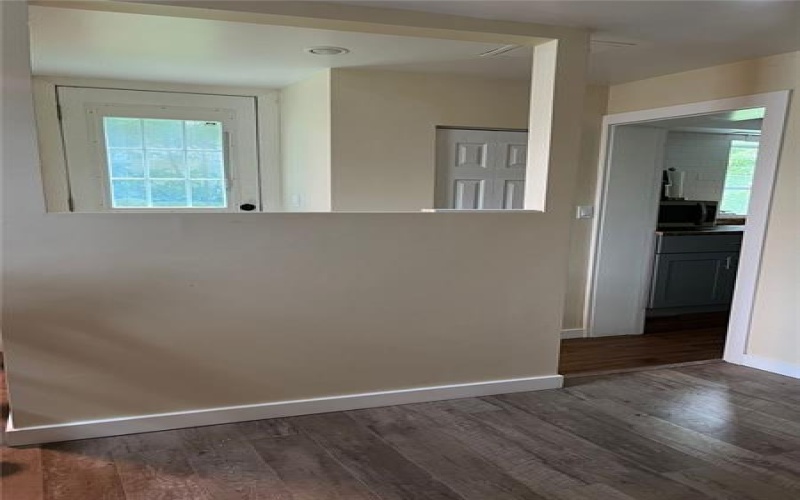 1030 Scott Avenue, Jeannette, 15644, 4 Bedrooms Bedrooms, 10 Rooms Rooms,3 BathroomsBathrooms,Residential,For Sale,Scott Avenue,1762304