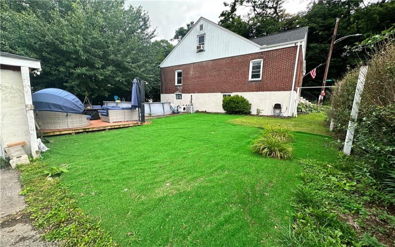 1030 Scott Avenue, Jeannette, 15644, 4 Bedrooms Bedrooms, 10 Rooms Rooms,3 BathroomsBathrooms,Residential,For Sale,Scott Avenue,1762304