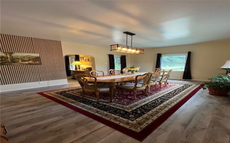 1030 Scott Avenue, Jeannette, 15644, 4 Bedrooms Bedrooms, 10 Rooms Rooms,3 BathroomsBathrooms,Residential,For Sale,Scott Avenue,1762304