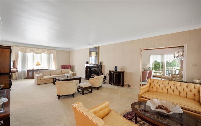 795 Beau Street, Washington, 15301, 4 Bedrooms Bedrooms, 14 Rooms Rooms,3.1 BathroomsBathrooms,Residential,For Sale,Beau Street,1761970