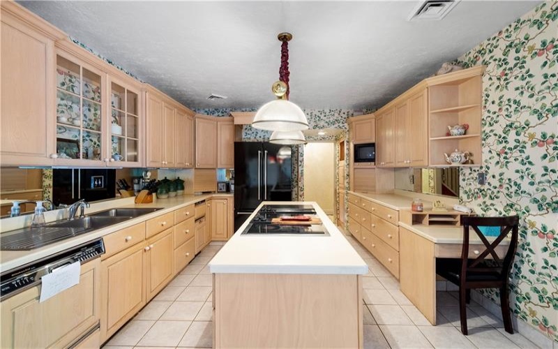 795 Beau Street, Washington, 15301, 4 Bedrooms Bedrooms, 14 Rooms Rooms,3.1 BathroomsBathrooms,Residential,For Sale,Beau Street,1761970