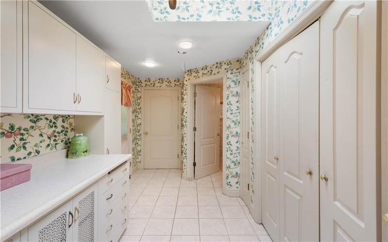 795 Beau Street, Washington, 15301, 4 Bedrooms Bedrooms, 14 Rooms Rooms,3.1 BathroomsBathrooms,Residential,For Sale,Beau Street,1761970