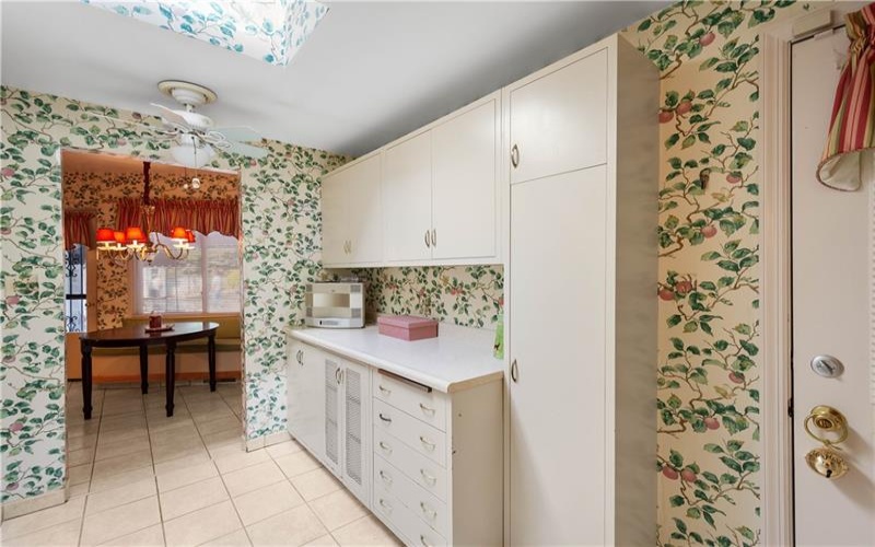 795 Beau Street, Washington, 15301, 4 Bedrooms Bedrooms, 14 Rooms Rooms,3.1 BathroomsBathrooms,Residential,For Sale,Beau Street,1761970
