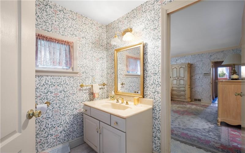 795 Beau Street, Washington, 15301, 4 Bedrooms Bedrooms, 14 Rooms Rooms,3.1 BathroomsBathrooms,Residential,For Sale,Beau Street,1761970