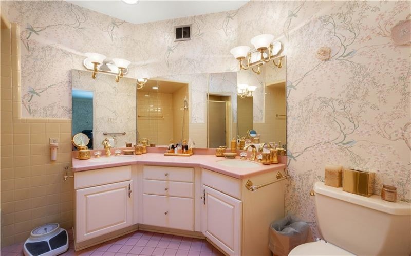 795 Beau Street, Washington, 15301, 4 Bedrooms Bedrooms, 14 Rooms Rooms,3.1 BathroomsBathrooms,Residential,For Sale,Beau Street,1761970