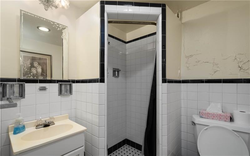 795 Beau Street, Washington, 15301, 4 Bedrooms Bedrooms, 14 Rooms Rooms,3.1 BathroomsBathrooms,Residential,For Sale,Beau Street,1761970