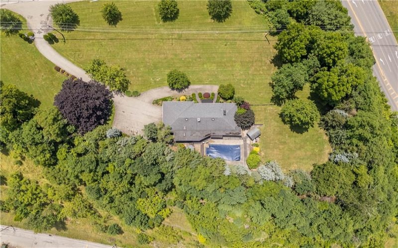 795 Beau Street, Washington, 15301, 4 Bedrooms Bedrooms, 14 Rooms Rooms,3.1 BathroomsBathrooms,Residential,For Sale,Beau Street,1761970