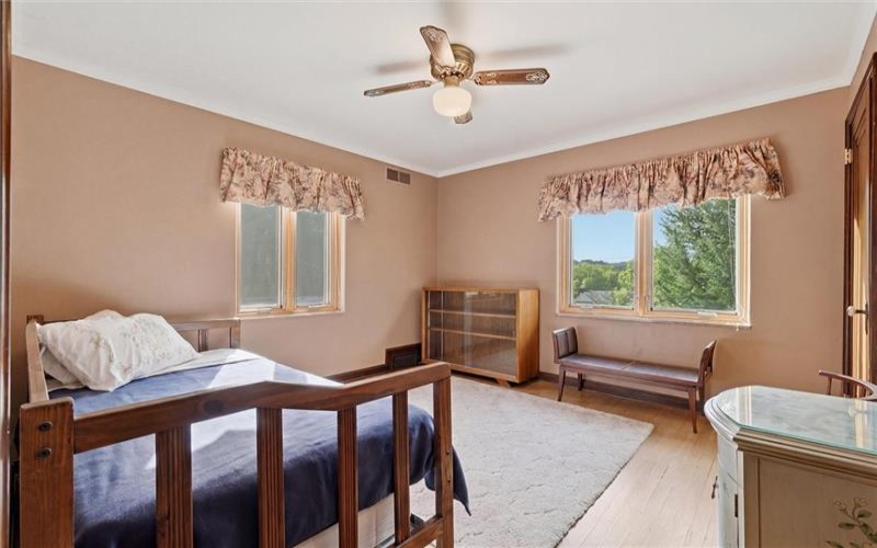 1026 Woodberry Rd, New Kensington, 15068, 3 Bedrooms Bedrooms, ,2.1 BathroomsBathrooms,Residential,For Sale,Woodberry Rd,1761980
