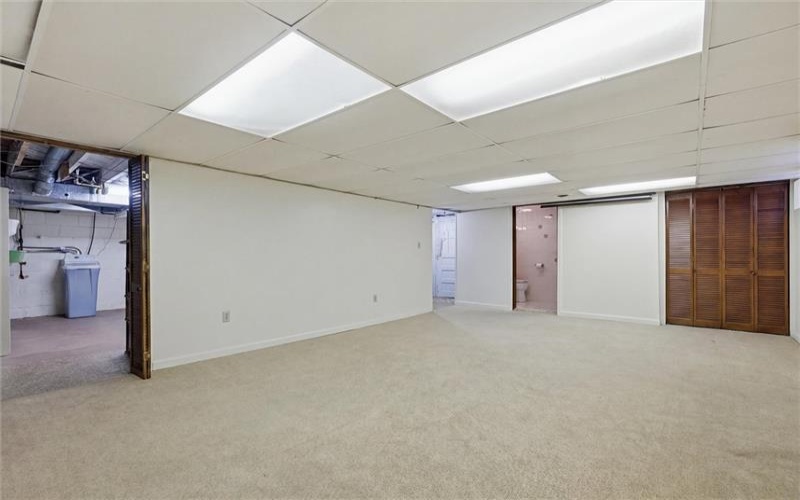 1026 Woodberry Rd, New Kensington, 15068, 3 Bedrooms Bedrooms, ,2.1 BathroomsBathrooms,Residential,For Sale,Woodberry Rd,1761980