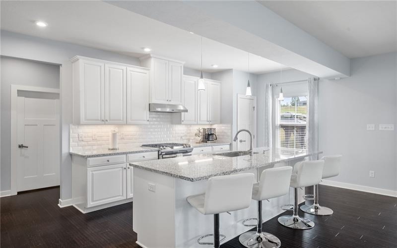 1001 Black Sands Drive, 15644, 15644, 5 Bedrooms Bedrooms, 12 Rooms Rooms,3.1 BathroomsBathrooms,Residential,For Sale,Black Sands Drive,1762331