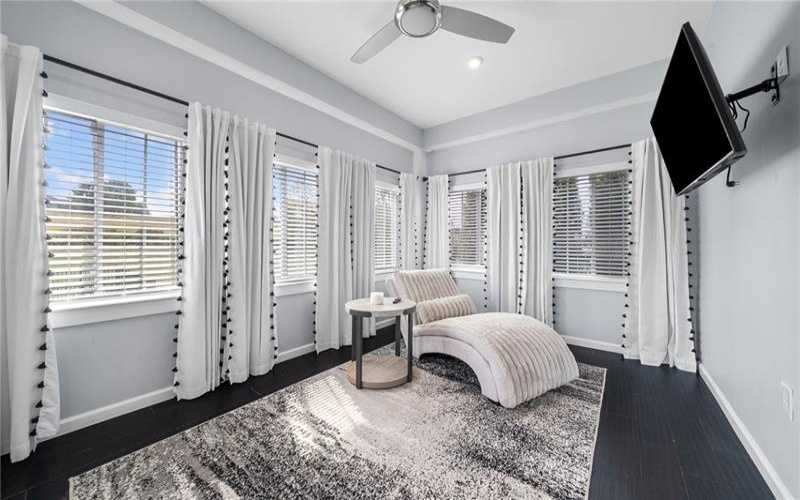 1001 Black Sands Drive, 15644, 15644, 5 Bedrooms Bedrooms, 12 Rooms Rooms,3.1 BathroomsBathrooms,Residential,For Sale,Black Sands Drive,1762331