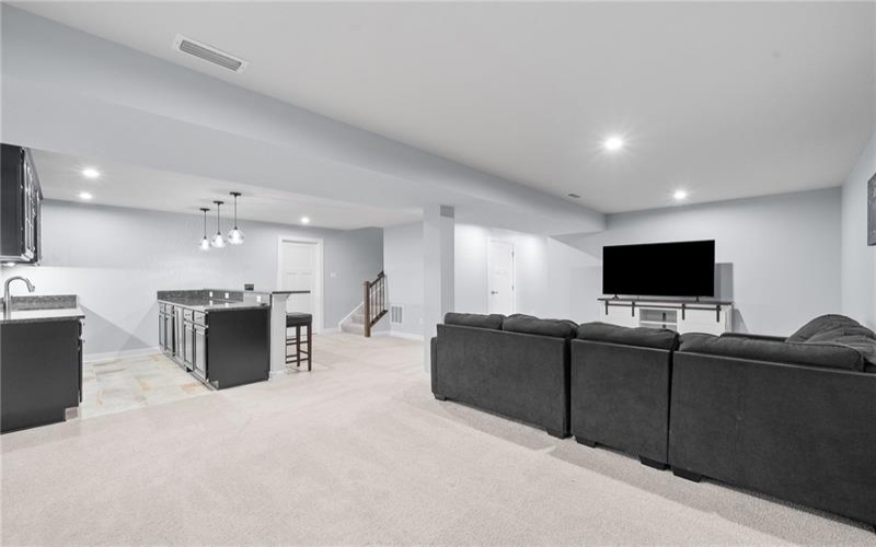 1001 Black Sands Drive, 15644, 15644, 5 Bedrooms Bedrooms, 12 Rooms Rooms,3.1 BathroomsBathrooms,Residential,For Sale,Black Sands Drive,1762331