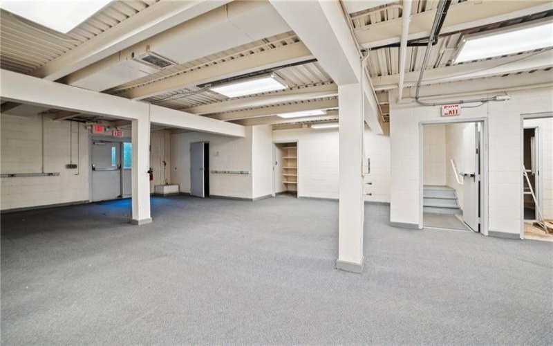 520 Pleasant Valley Rd, Trafford, 15085, ,Commercial-industrial-business,For Sale,Pleasant Valley Rd,1762399