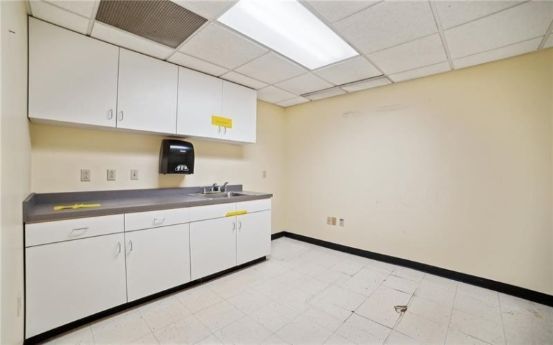 520 Pleasant Valley Rd, Trafford, 15085, ,Commercial-industrial-business,For Sale,Pleasant Valley Rd,1762399