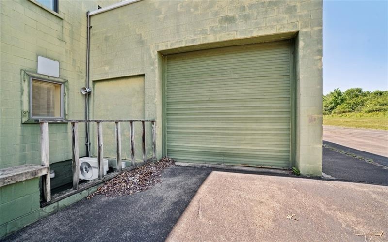 520 Pleasant Valley Rd, Trafford, 15085, ,Commercial-industrial-business,For Sale,Pleasant Valley Rd,1762399