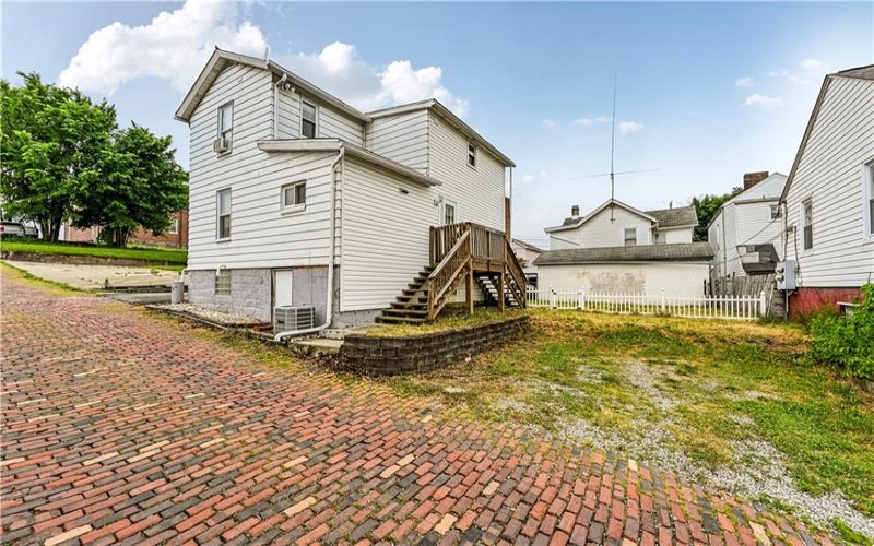 46 Hammer Way, Greensburg, 15601, 3 Bedrooms Bedrooms, 5 Rooms Rooms,1.1 BathroomsBathrooms,Residential,For Sale,Hammer Way,1762417