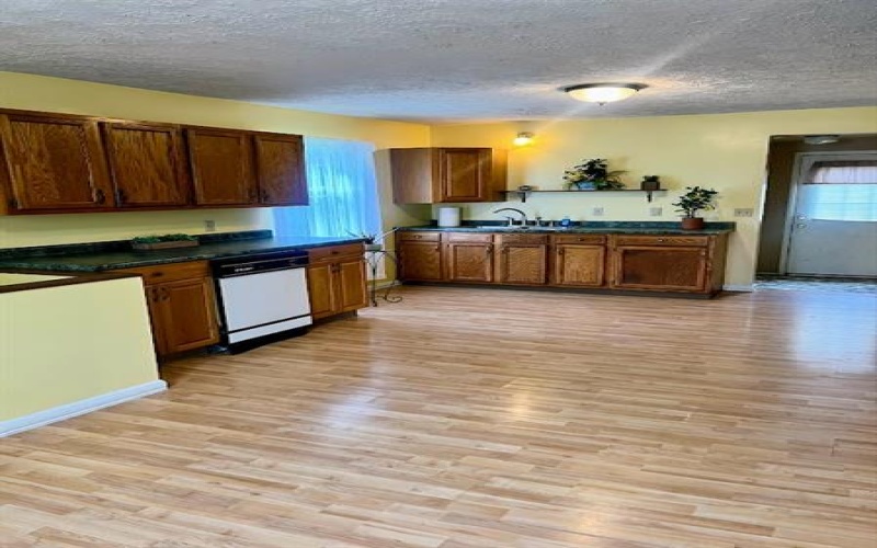 723 Seventh Street, Mather, 15346, 2 Bedrooms Bedrooms, 5 Rooms Rooms,1 BathroomBathrooms,Residential,For Sale,Seventh Street,1762392