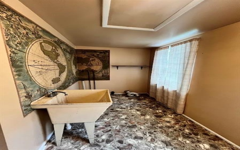 723 Seventh Street, Mather, 15346, 2 Bedrooms Bedrooms, 5 Rooms Rooms,1 BathroomBathrooms,Residential,For Sale,Seventh Street,1762392