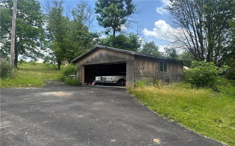 218 Hatfield, Smock, 15480, ,Farm-acreage-lot,For Sale,2 Car Garage,Hatfield,1762481