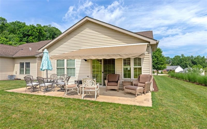 4606 Webber Ln, Murrysville, 15668, 2 Bedrooms Bedrooms, 7 Rooms Rooms,2 BathroomsBathrooms,Residential,For Sale,Webber Ln,1762482