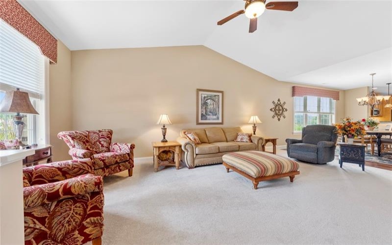 4606 Webber Ln, Murrysville, 15668, 2 Bedrooms Bedrooms, 7 Rooms Rooms,2 BathroomsBathrooms,Residential,For Sale,Webber Ln,1762482
