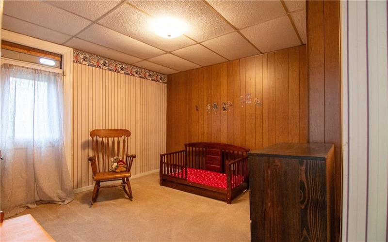 222 2nd St, Jeannette, 15644, 4 Bedrooms Bedrooms, 7 Rooms Rooms,1.2 BathroomsBathrooms,Residential,For Sale,2nd St,1735574