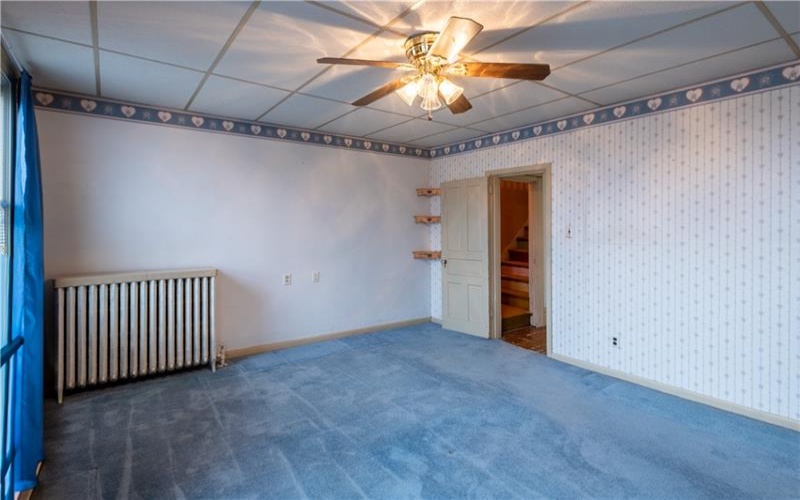 222 2nd St, Jeannette, 15644, 4 Bedrooms Bedrooms, 7 Rooms Rooms,1.2 BathroomsBathrooms,Residential,For Sale,2nd St,1735574