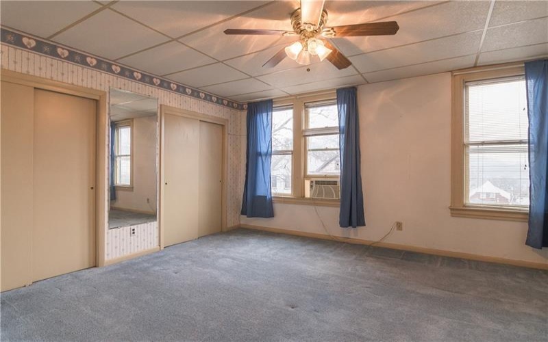 222 2nd St, Jeannette, 15644, 4 Bedrooms Bedrooms, 7 Rooms Rooms,1.2 BathroomsBathrooms,Residential,For Sale,2nd St,1735574