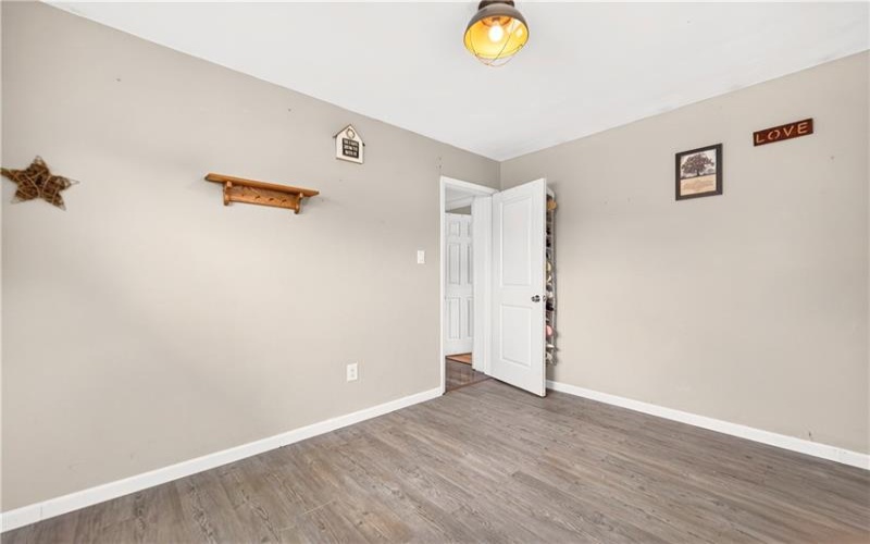 250 Alder St., New Kensington, 15068, 3 Bedrooms Bedrooms, 7 Rooms Rooms,1 BathroomBathrooms,Residential,For Sale,Alder St.,1761833