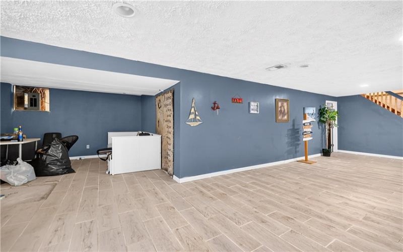 250 Alder St., New Kensington, 15068, 3 Bedrooms Bedrooms, 7 Rooms Rooms,1 BathroomBathrooms,Residential,For Sale,Alder St.,1761833