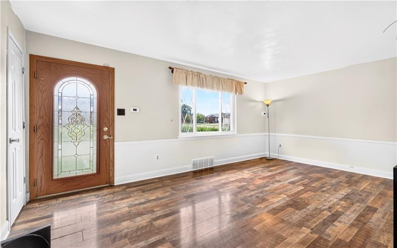 250 Alder St., New Kensington, 15068, 3 Bedrooms Bedrooms, 7 Rooms Rooms,1 BathroomBathrooms,Residential,For Sale,Alder St.,1761833