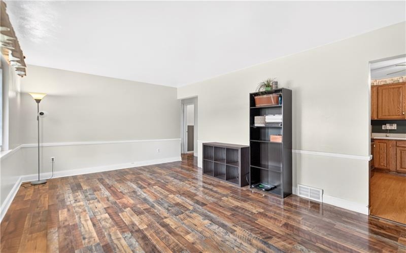 250 Alder St., New Kensington, 15068, 3 Bedrooms Bedrooms, 7 Rooms Rooms,1 BathroomBathrooms,Residential,For Sale,Alder St.,1761833